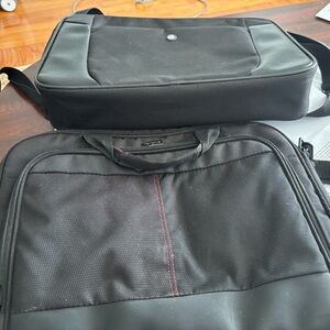 2 laptop bags 1 brand new never used